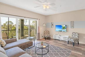 Upscale 3BR Condo with Netflix and shared Pool and Hot Tub, near Disney!